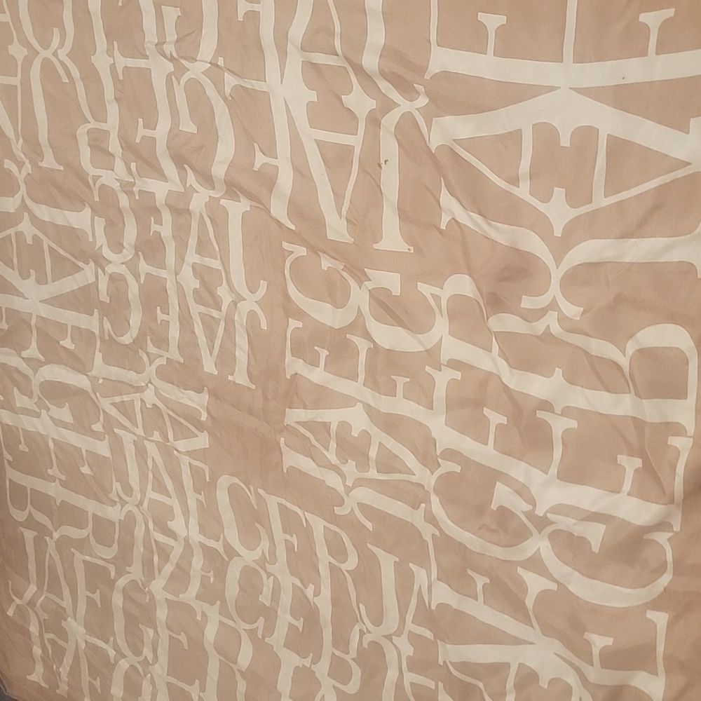 JAEGER Silk Scarf _33"x33"